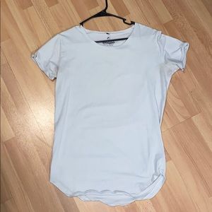 Alphalete: Men’s Medium White Scoop T-Shirt